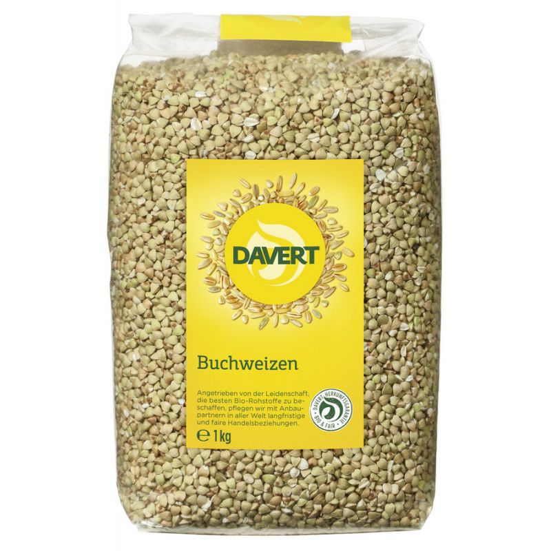 Transparente Verpackung mit Buchweizen. Gelbes Etikett mit Davert-Logo und Schriftzug Buchweizen. Bio-Siegel.