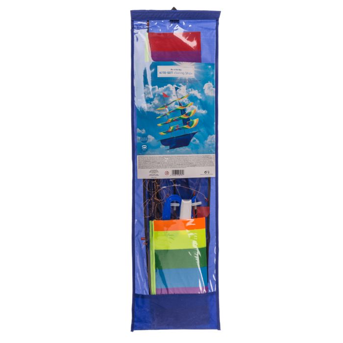 Blaues Segelschiff-Drachenset in einer blauen Tasche. Die Tasche zeigt ein Bild des Drachens und enthält Zubehör.