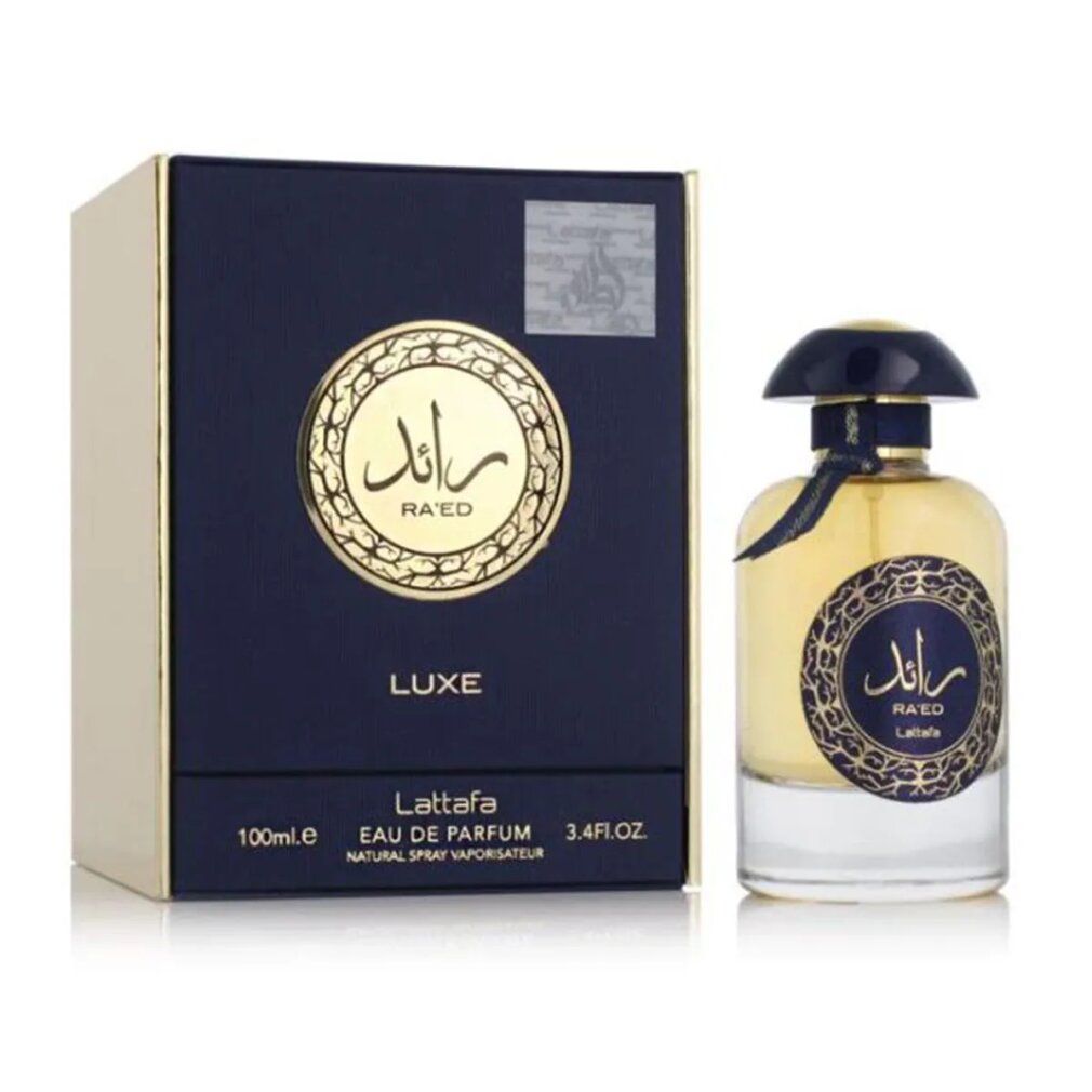 Parfümflasche mit blauer Verpackung. Auf der Verpackung steht "Luxe" und "100ml". Auf der Flasche steht "Ra'ed Lattafa".