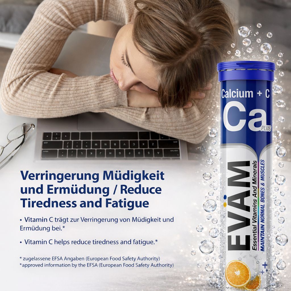 Tuben EVÄM Calcium + C neben Frau am Laptop. Text: Reduziert Müdigkeit. Orangen und Wassertropfen im Hintergrund.