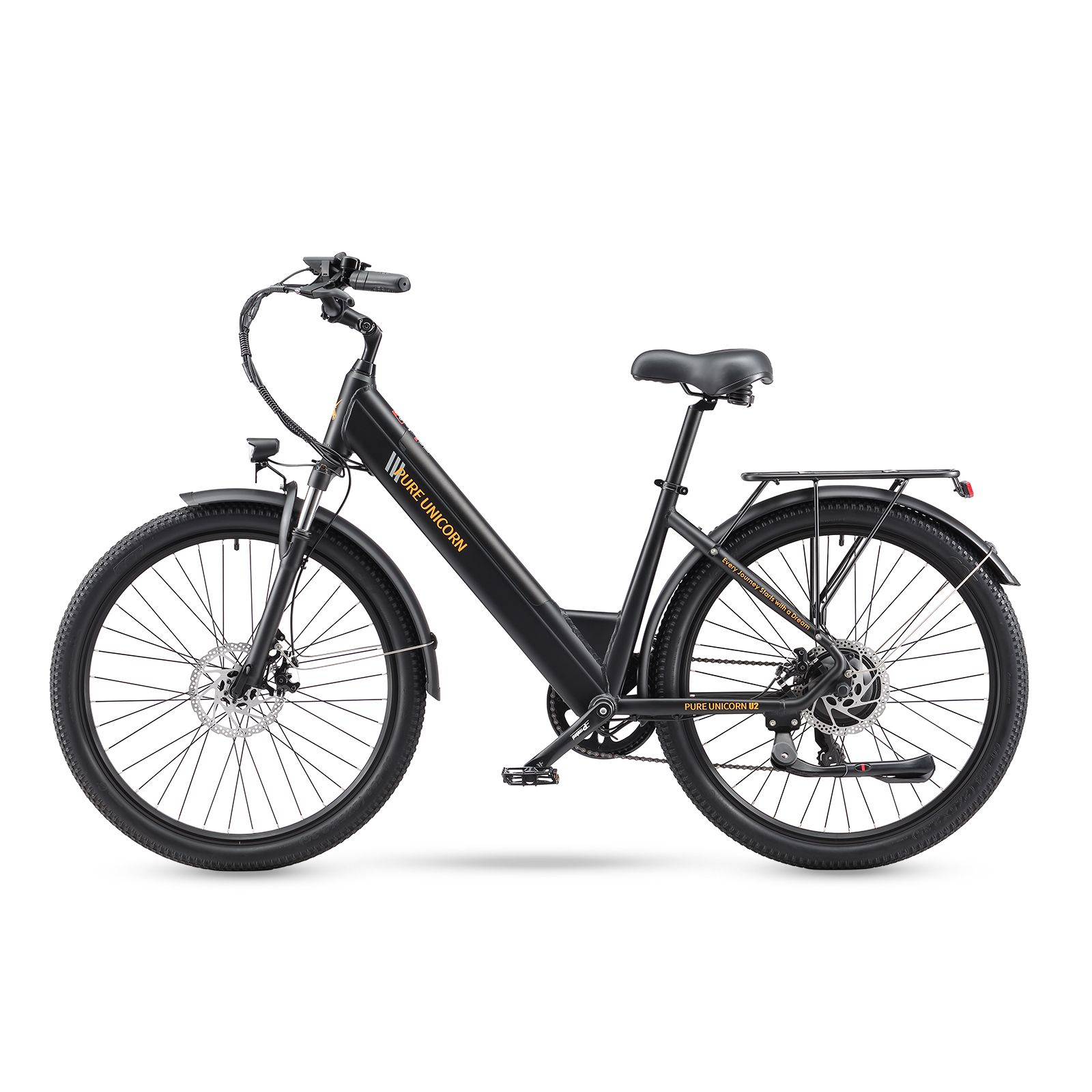 Schwarzes E-Bike mit gelbem Schriftzug PURE UNICORN. Gepäckträger, Schutzbleche und Scheibenbremsen.