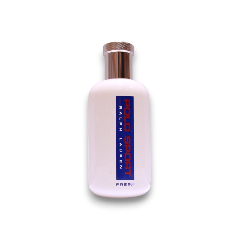 Weiße Flasche mit silbernem Verschluss. Aufschrift: Polo Sport Fresh. Blaues Etikett.