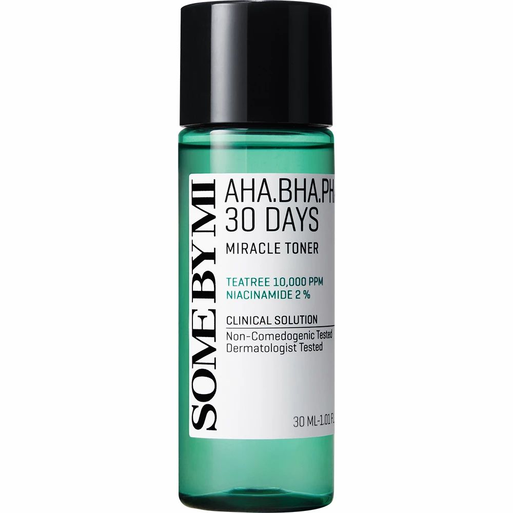 Grüne Flasche mit schwarzem Deckel. Aufschrift AHA.BHA.PHA 30 DAYS MIRACLE TONER und SOME BY MI.