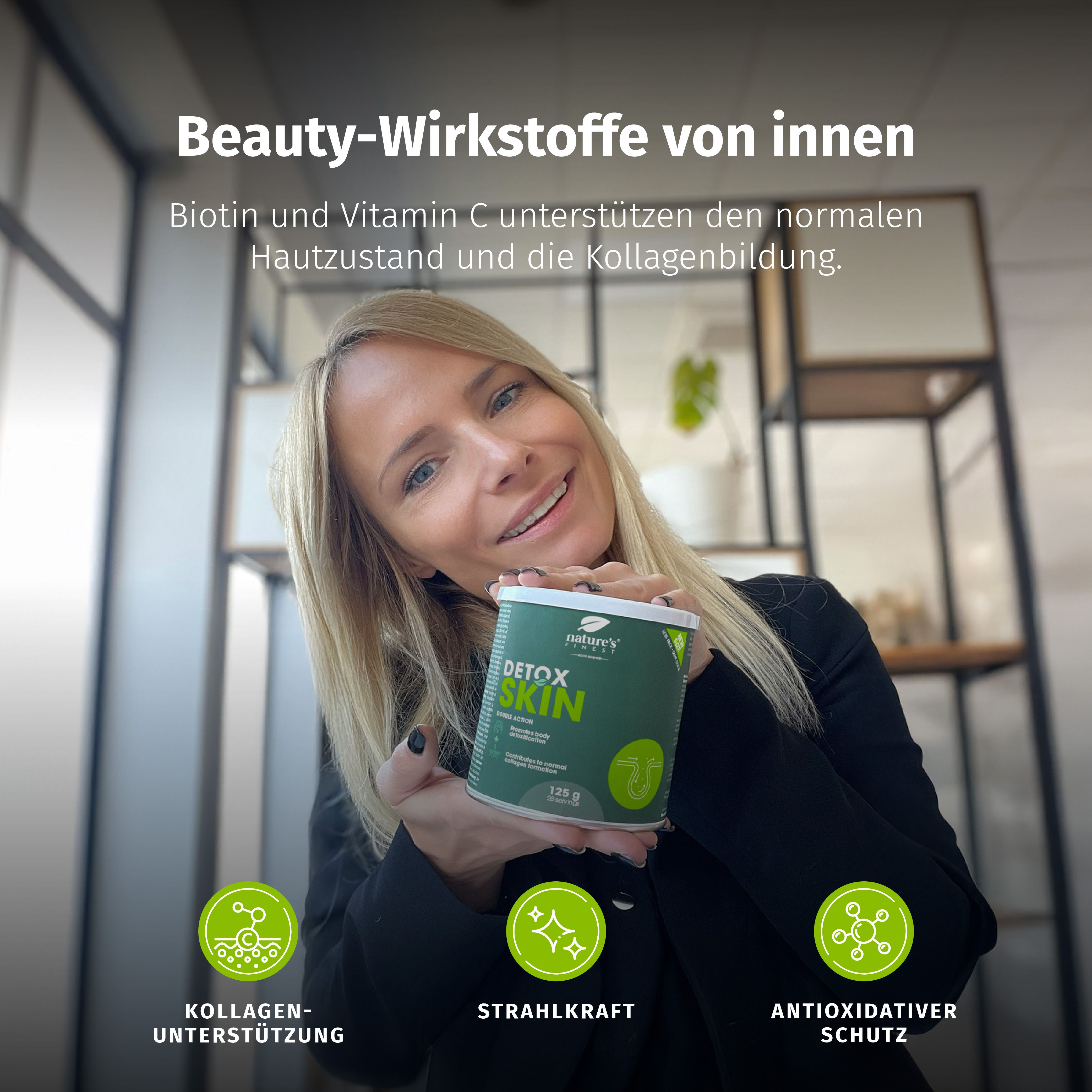 Frau hält eine Dose 'DETOX SKIN'. Unten sind Symbole für Kollagenunterstützung, Strahlkraft und antioxidativen Schutz.
