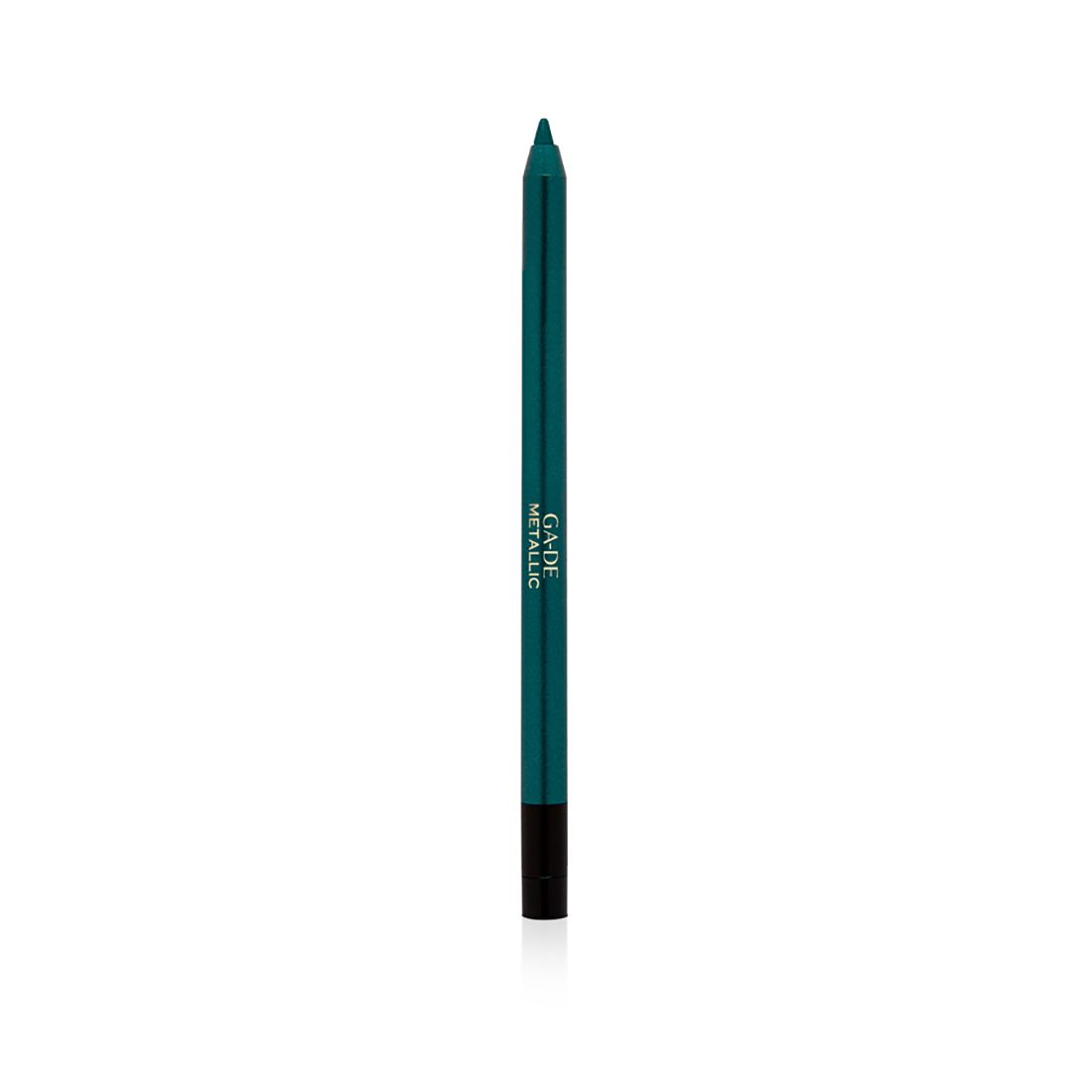 Grüner Ga-De Metallic Eyeliner-Stift. Schwarze Spitze, grüne Hülle, weißer Schriftzug. Vertikale Ansicht.