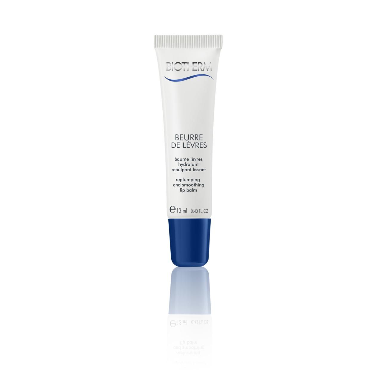 BIOTHERM Lippenbalsam-Tube. Weiß, mit blauem Deckel. Produktbezeichnung und Marke sind sichtbar.