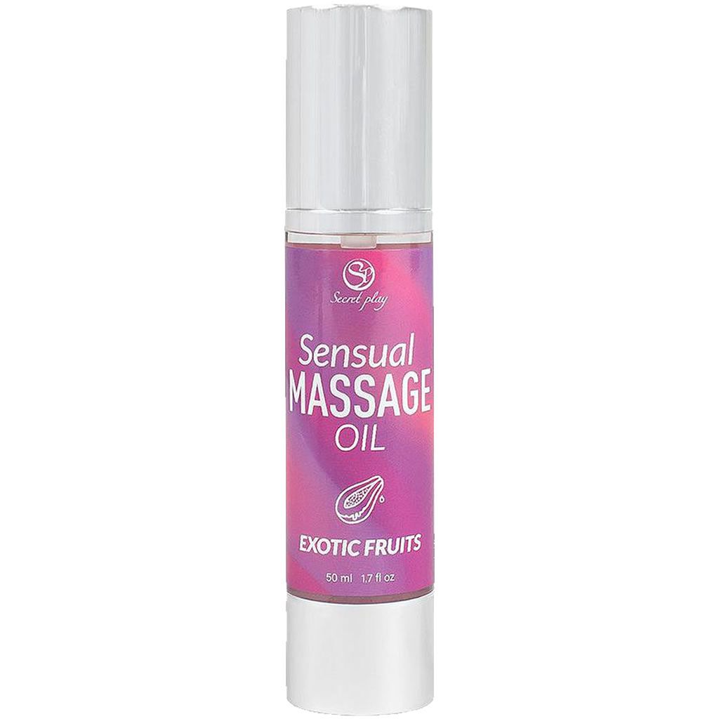 Zylindrische Flasche mit "Secret Play Sensual Massage Oil Exotic Fruits"-Etikett. Weißer Deckel und Boden, rosa-lila Etikett.