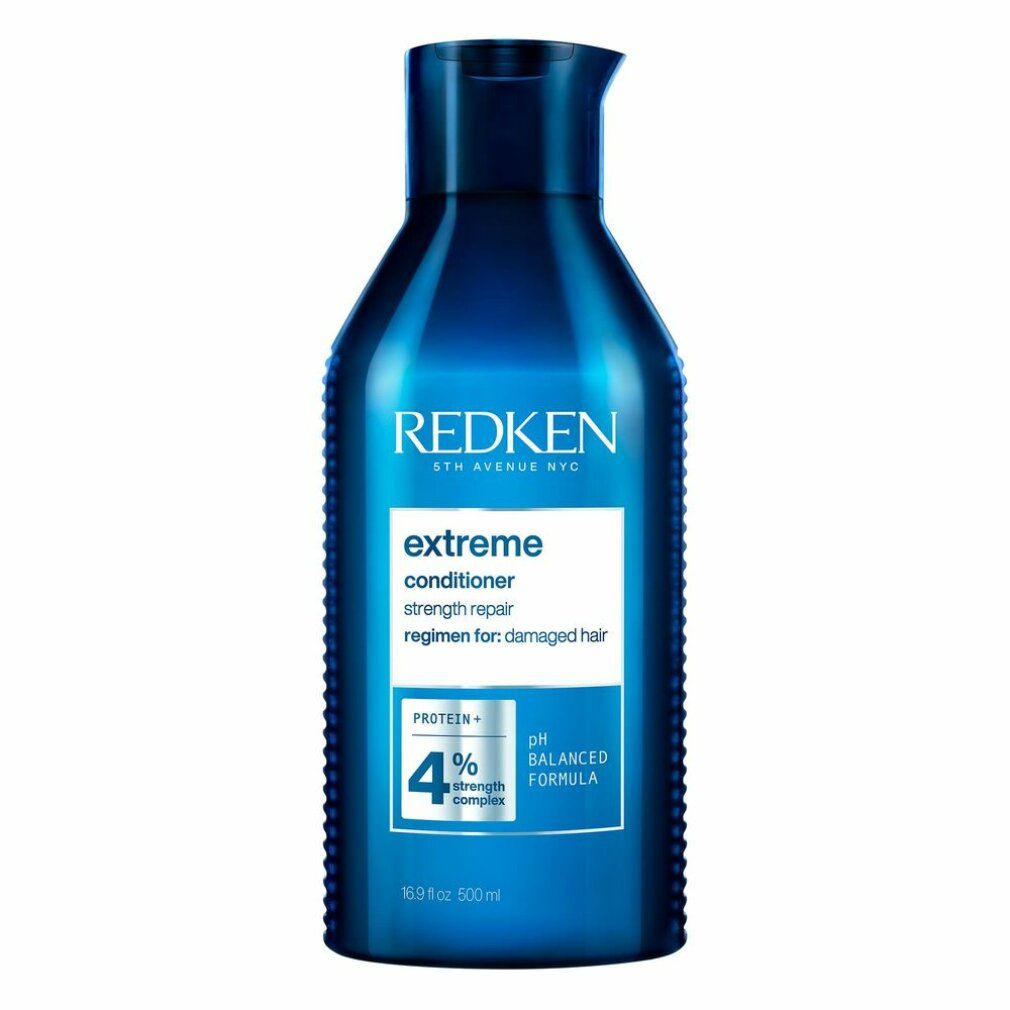 Blaues Redken Extreme Conditioner. Flasche mit weißem Etikett. Text: Extreme, strength repair, pH Balanced Formula, 500ml.