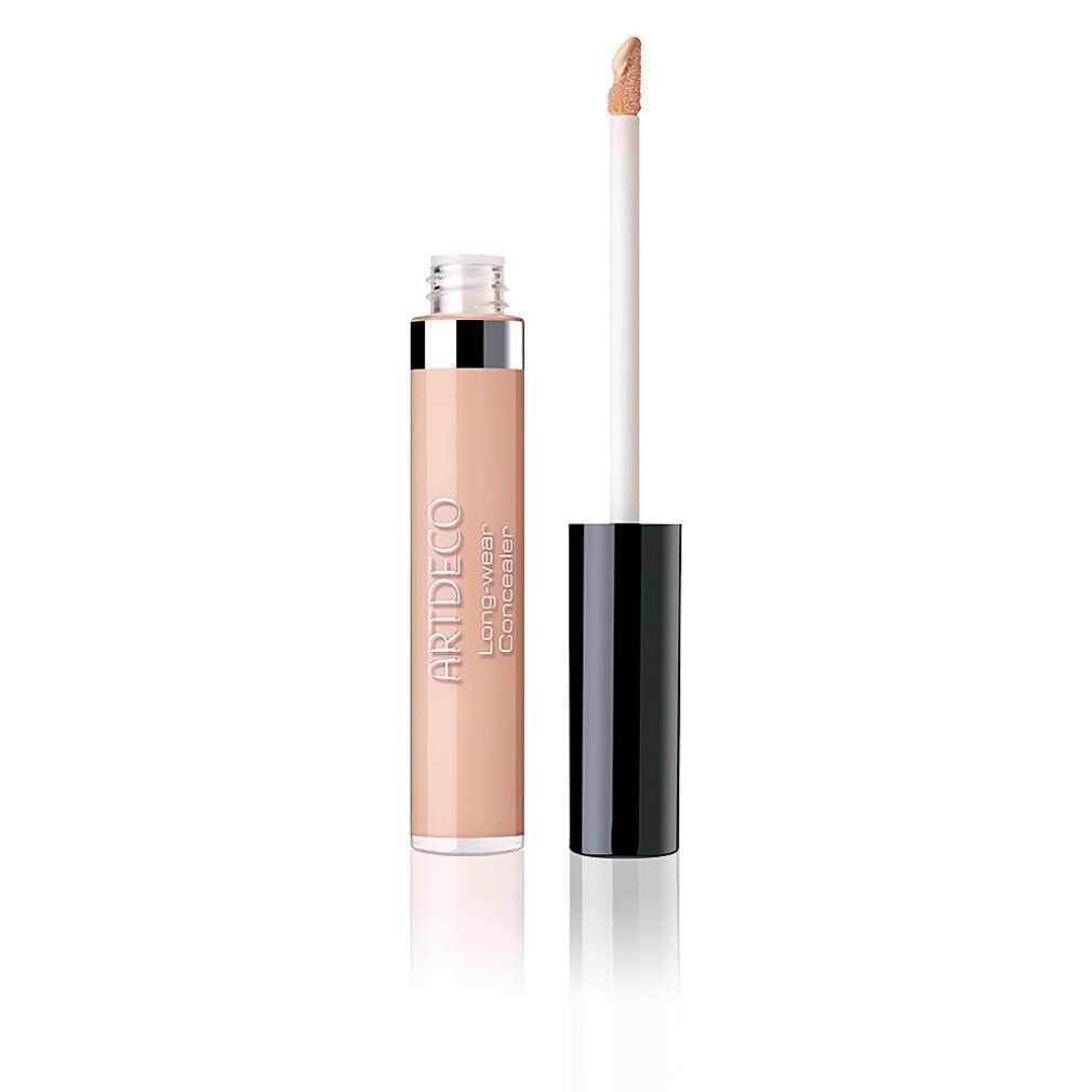 Artdeco Long Wear Concealer. Beige Flasche mit schwarzem Deckel und Applikator. Farbton 18 Soft Peach.