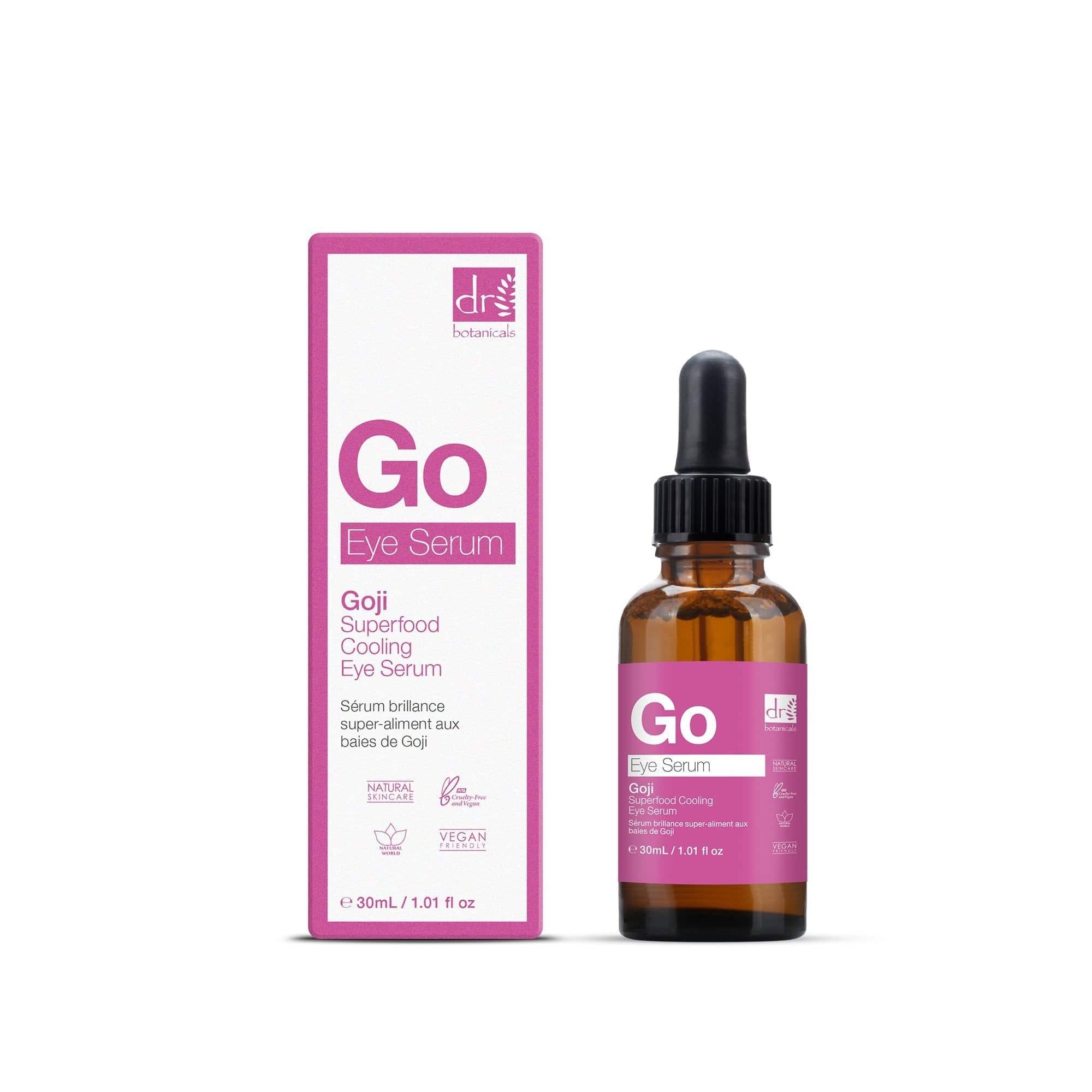 Braune Glasflasche mit schwarzer Pipette und rosa Etikett. Daneben eine rosa Verpackung mit Produktinformationen. Aufschrift: Go Eye Serum.