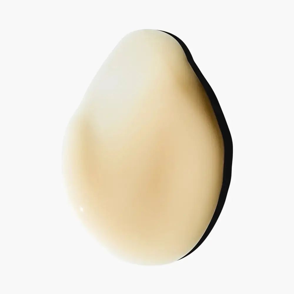 Tropfen Serum. Hellgelbe Flüssigkeit. Keine Beschriftung.