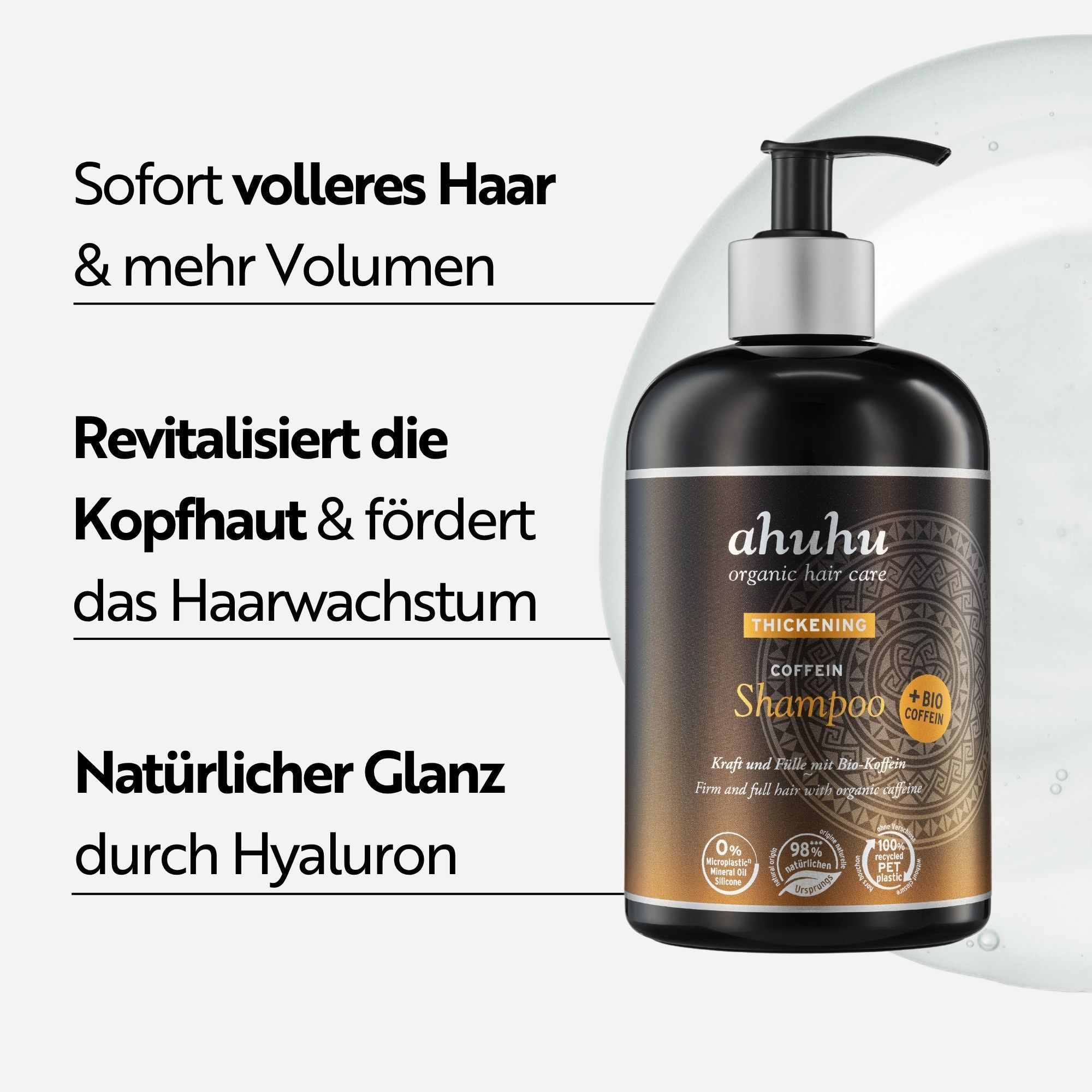 Shampoo-Flasche mit Text: Sofort volleres Haar & mehr Volumen, Revitalisiert die Kopfhaut & fördert das Haarwachstum, Natürlicher Glanz durch Hyaluron. Flasche mit Pumpe.