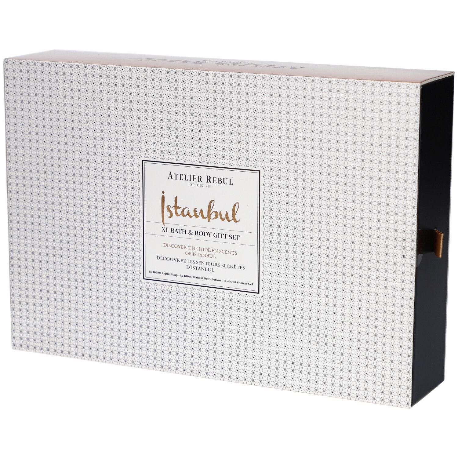 Geschenkbox mit weißem Muster und goldfarbenem Schriftzug. Aufschrift: Atelier Rebul Istanbul XL Bath & Body Gift Set.