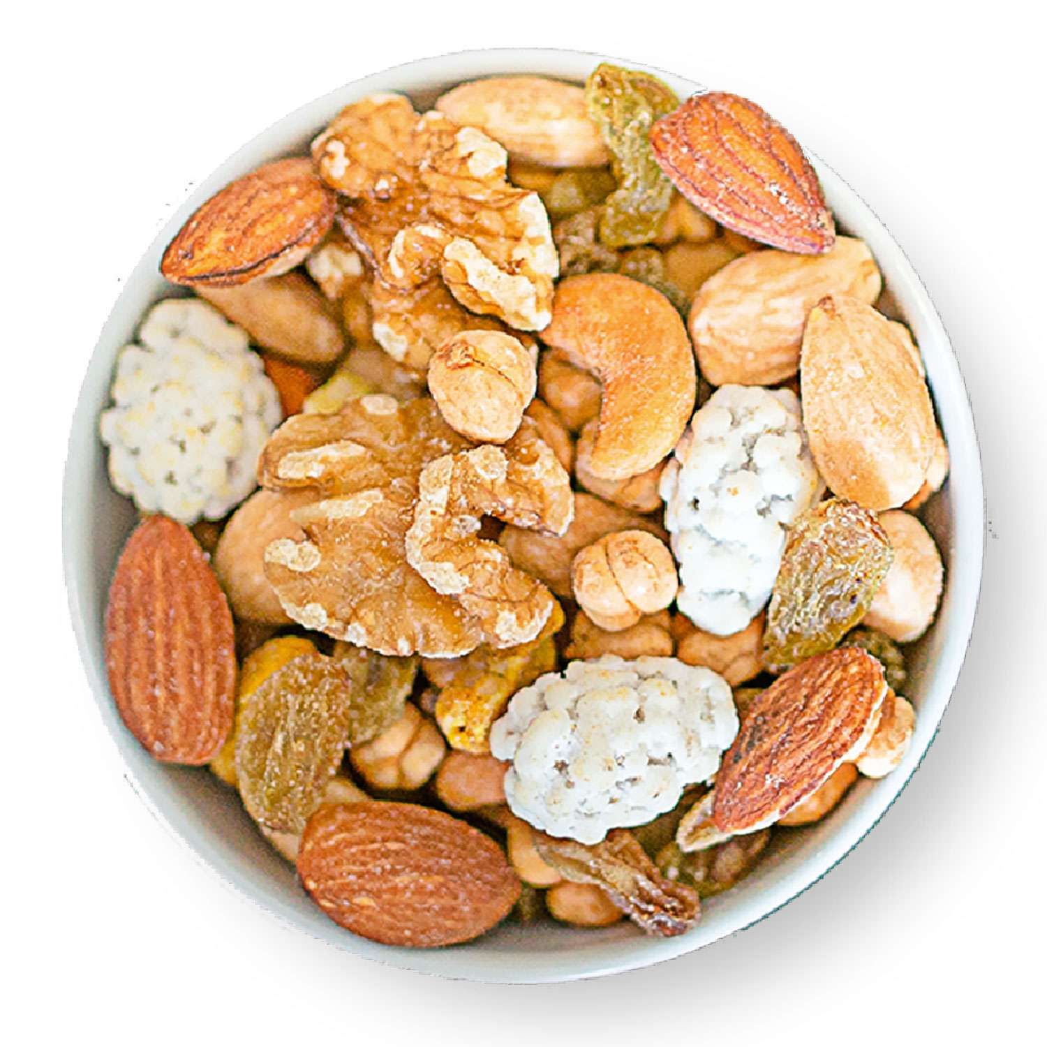 Schüssel mit Studentenfutter: Mandeln, Walnüsse, Cashewnüsse, Rosinen und kandierte Stücke. Draufsicht.