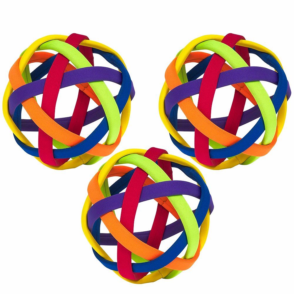 Drei mehrfarbige Motorikbälle. Jeder Ball hat ein gewebtes Design aus farbigen Bändern: gelb, grün, rot, orange, blau und lila.