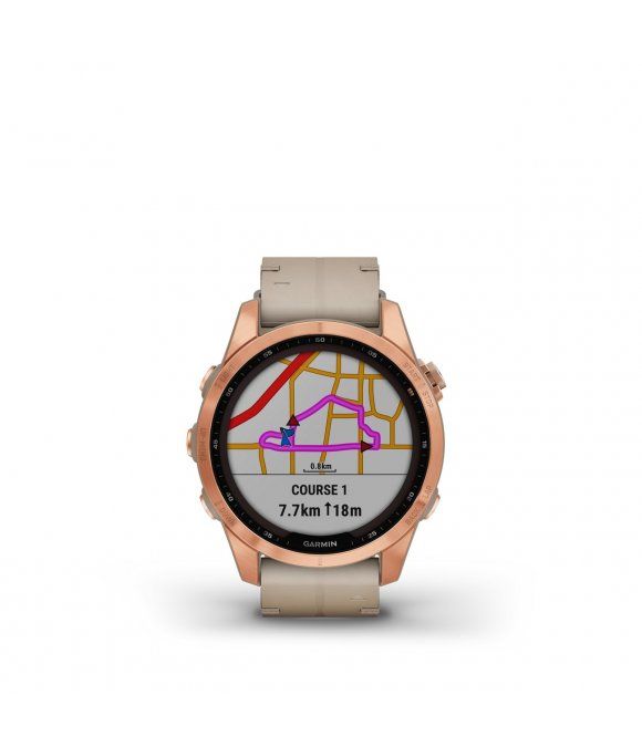 Garmin Fenix 7S Sapphire Solar Smartwatch. Rundes Gehäuse, beiges Armband. Display zeigt Karte mit Kurs. Text: COURSE 1, 7.7km ↑18m. Marke Garmin.