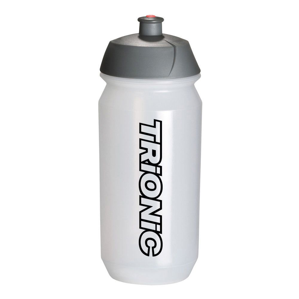 Trionic Sportflasche aus transparentem Kunststoff mit grauem Deckel und rotem Verschluss.