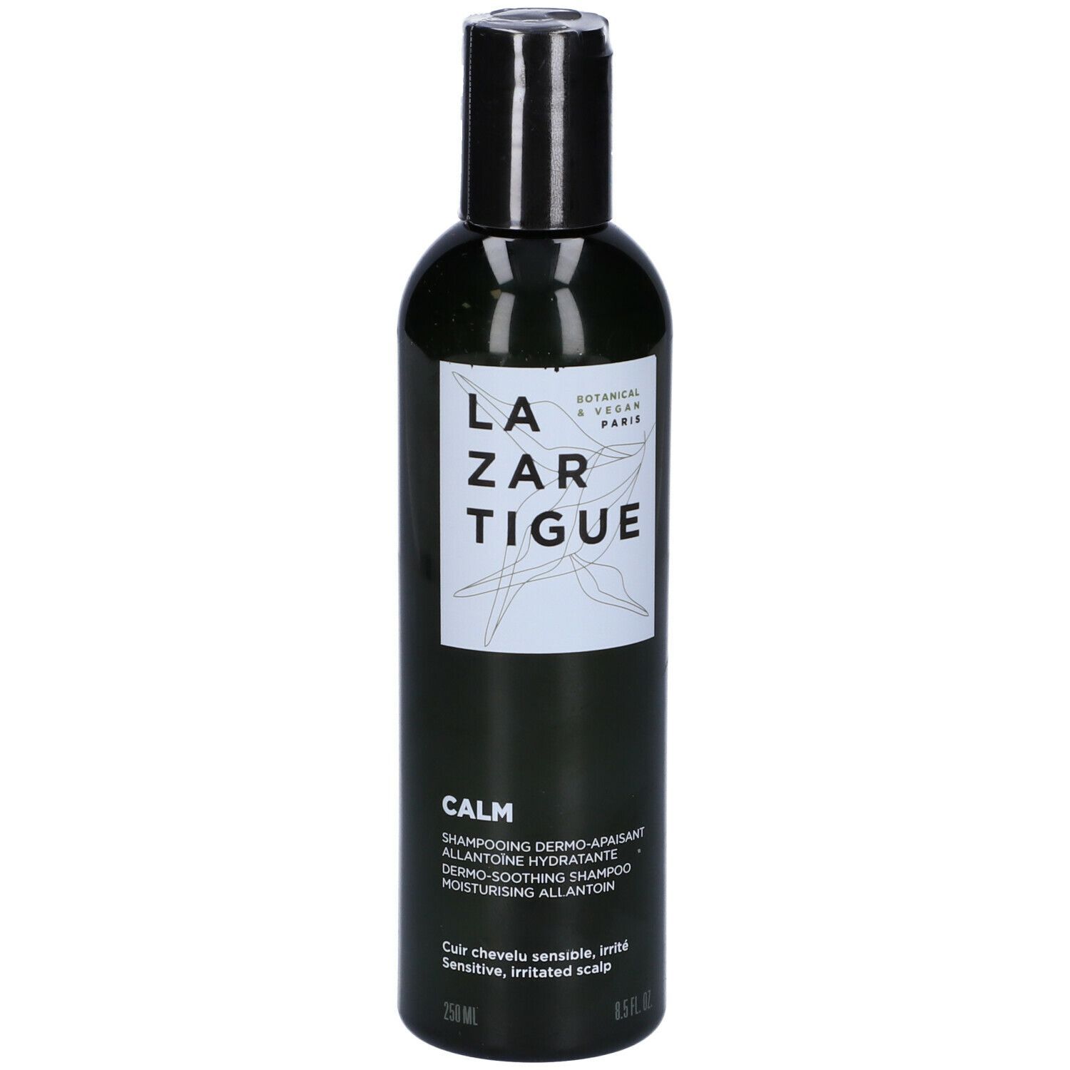 Flacone di shampoo LAZARTIGUE CALM. Flacone verde scuro con tappo nero. Etichetta bianca con logo e informazioni sul prodotto. Testo: Calm.
