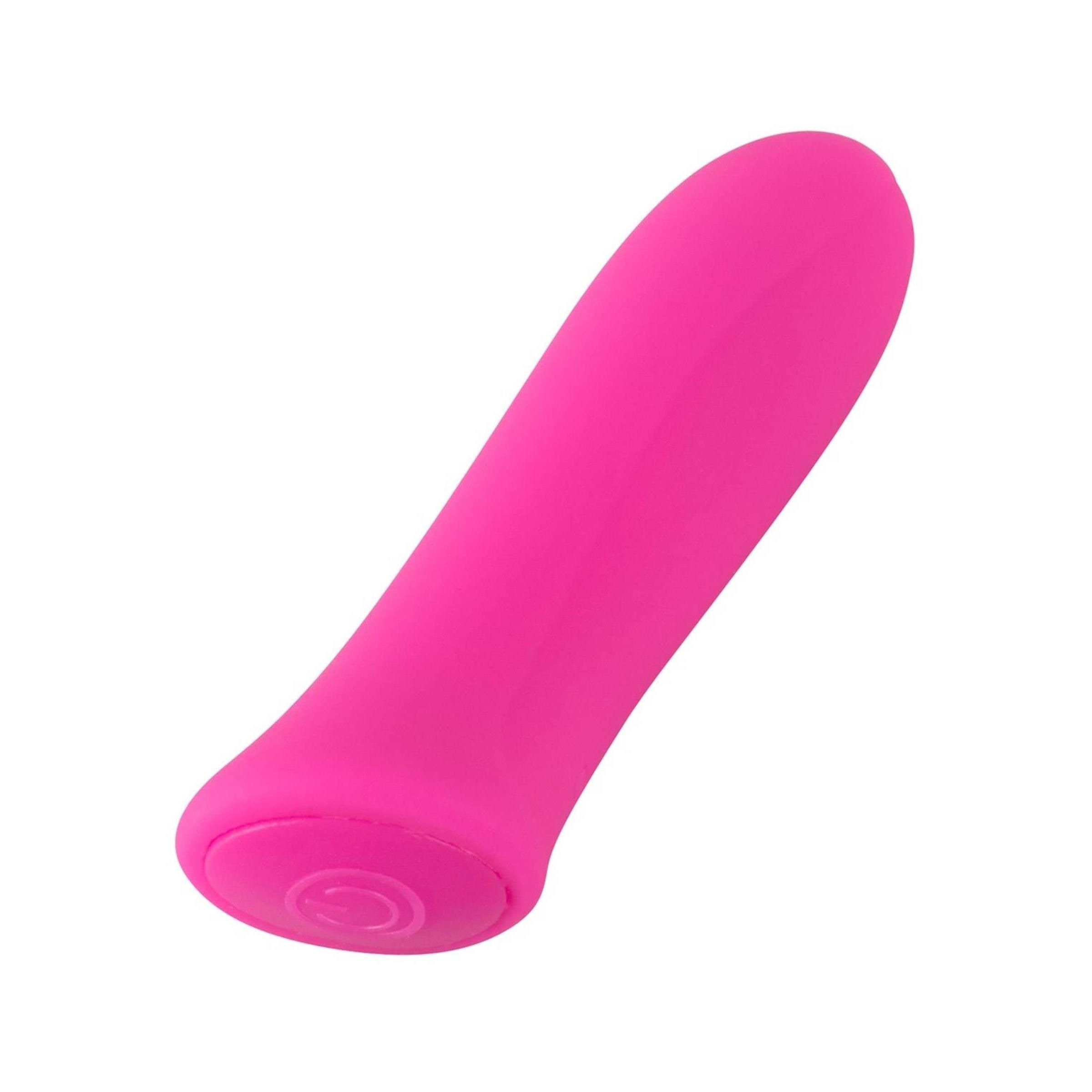 Pinkfarbener Vibrator. Zylindrische Form mit abgerundeter Spitze und leicht gebogener Basis.