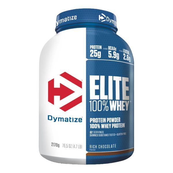 Blaue und weiße Dose mit Aufschrift „ELITE 100% WHEY“. Enthält Proteinpulver. Marke: Dymatize. Geschmack: Rich Chocolate.