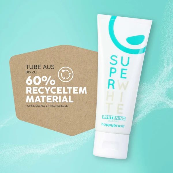 Zahnpastatube aus bis zu 60% recyceltem Material, Marke happybrush SuperWhite.