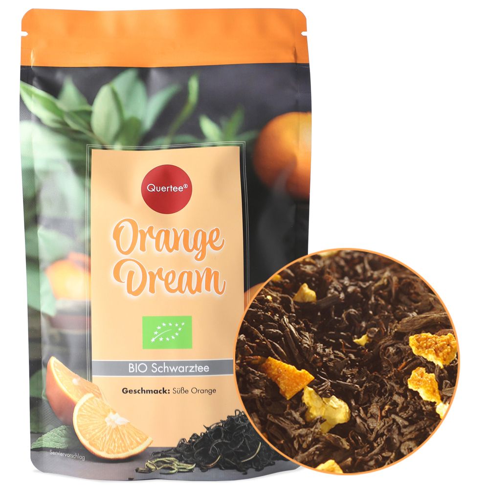 Quertee® Orange Dream Tee-Packung mit Detailansicht. Aufdrucke: Quertee®, Orange Dream, BIO Schwarztee, Bio-Siegel. Lose Teeblätter mit Orangenstücken.