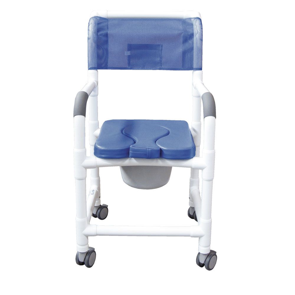 Dusch- und Toilettenrollstuhl mit blauem Sitz und Rückenlehne. Weißes Gestell, graue Armlehnen und Rollen.