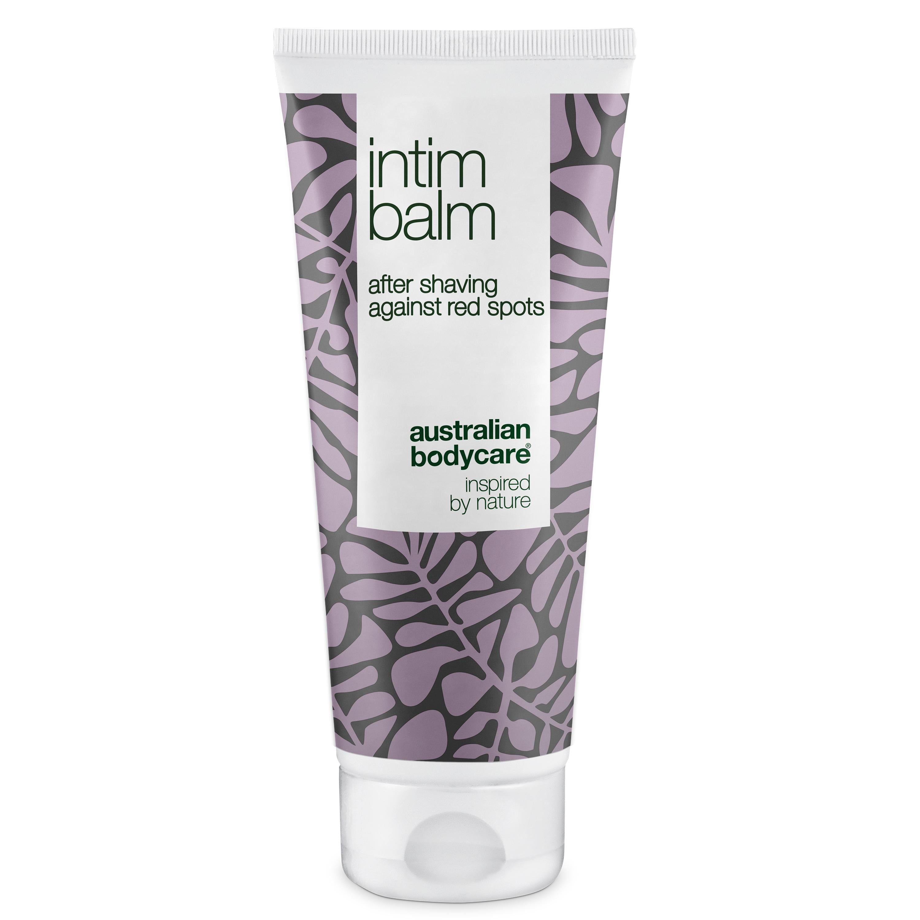 Weiß-lila Tube mit „intim balm“ Aufschrift. Text: „after shaving against red spots“. Marke: Australian Bodycare.