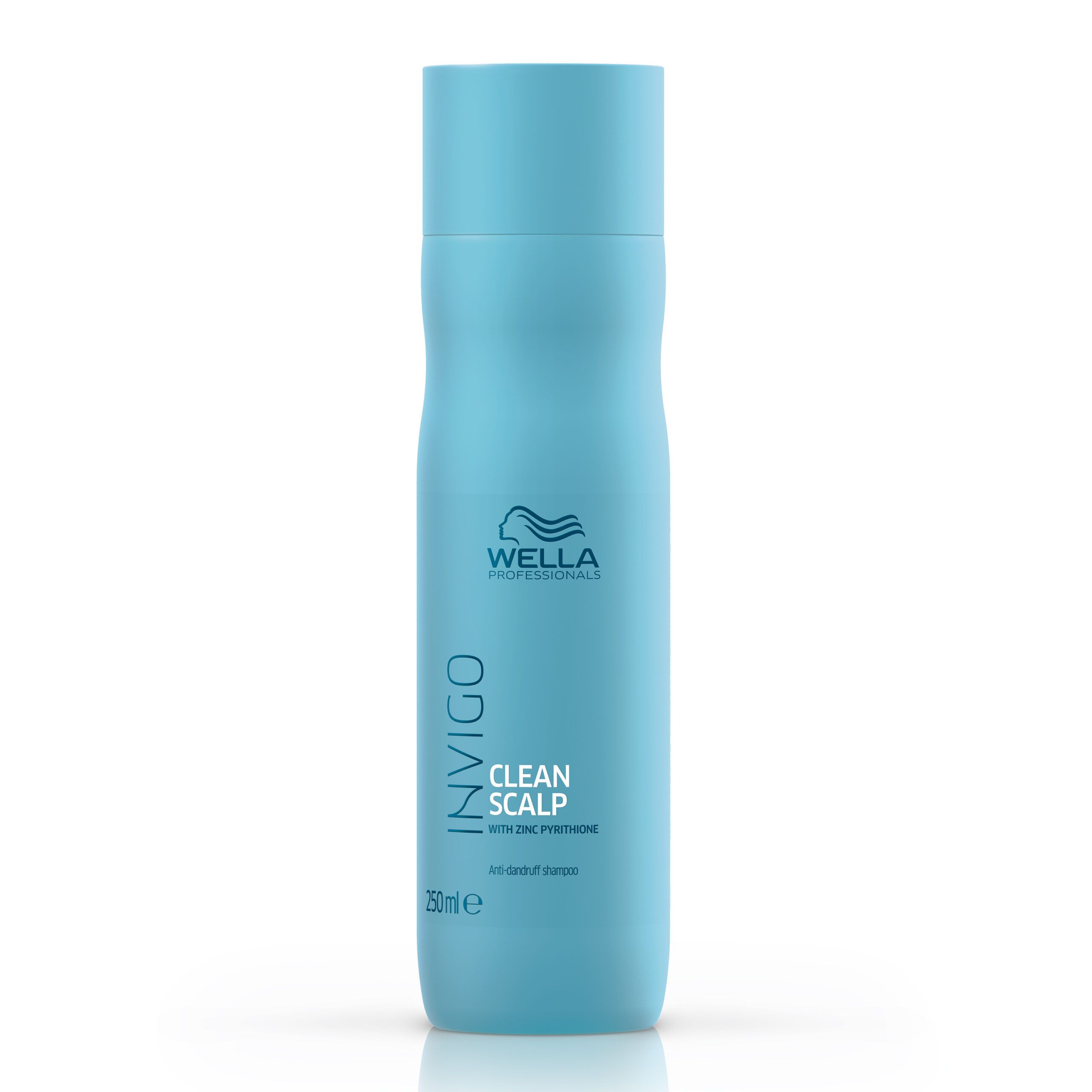 Hellblaue Shampoo-Flasche mit weißer Schrift. Aufschrift: INVIGO, CLEAN SCALP, Wella Professionals. 250ml.