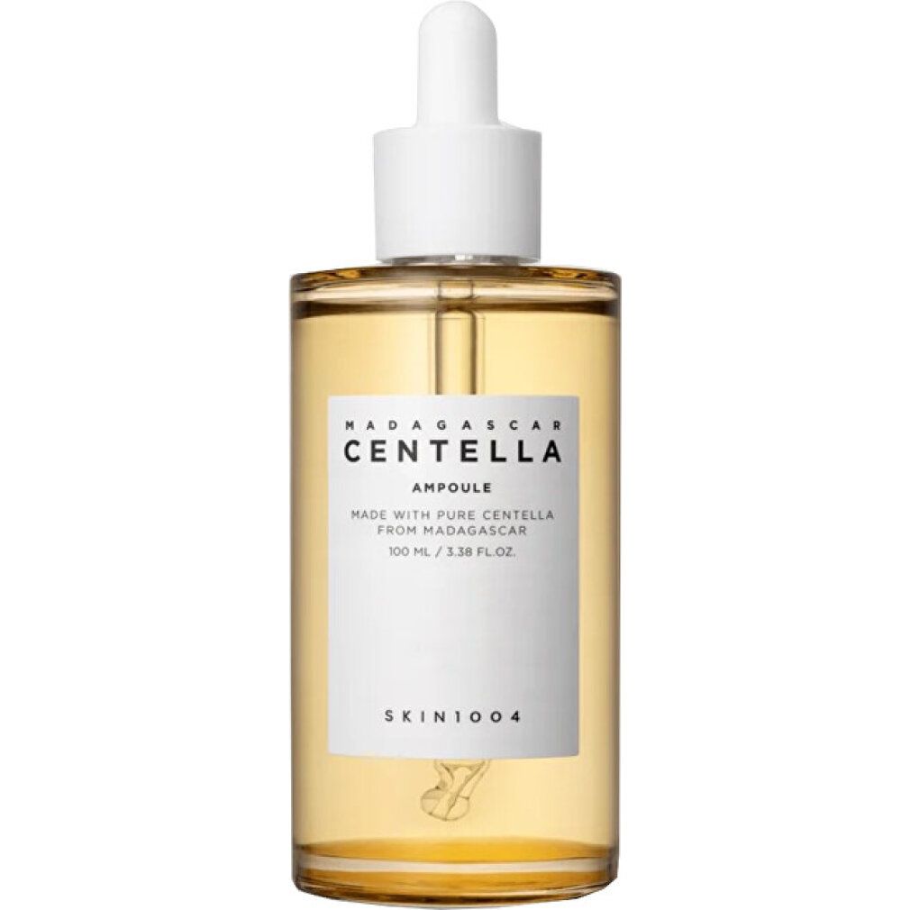 SKIN1004 Madagaskar Centella Ampulle 30ml auf weißem Grund.