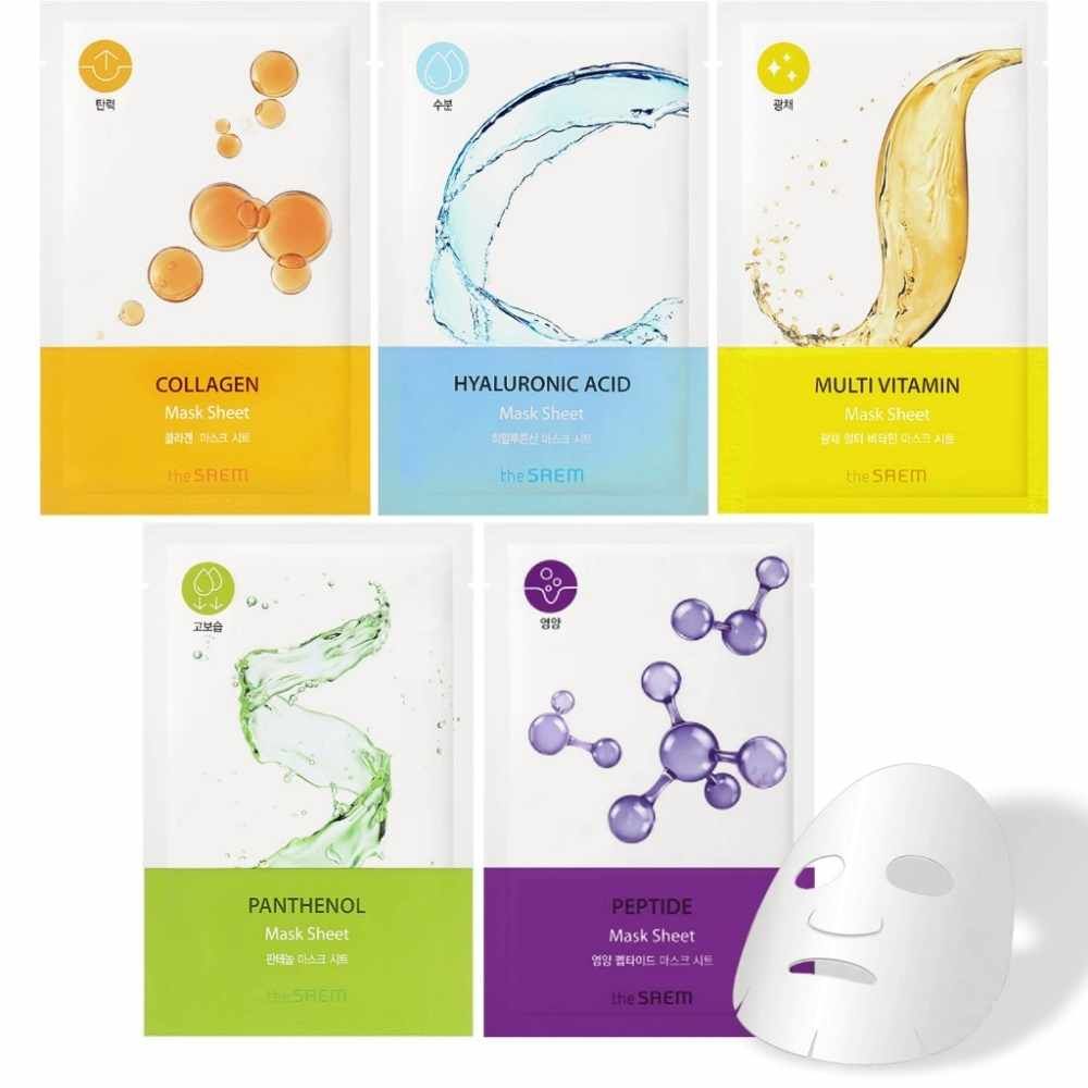 Fünf Gesichtsmasken-Verpackungen. Verschiedene Designs und Farben. Marke the Saem. Eine Maske liegt daneben.