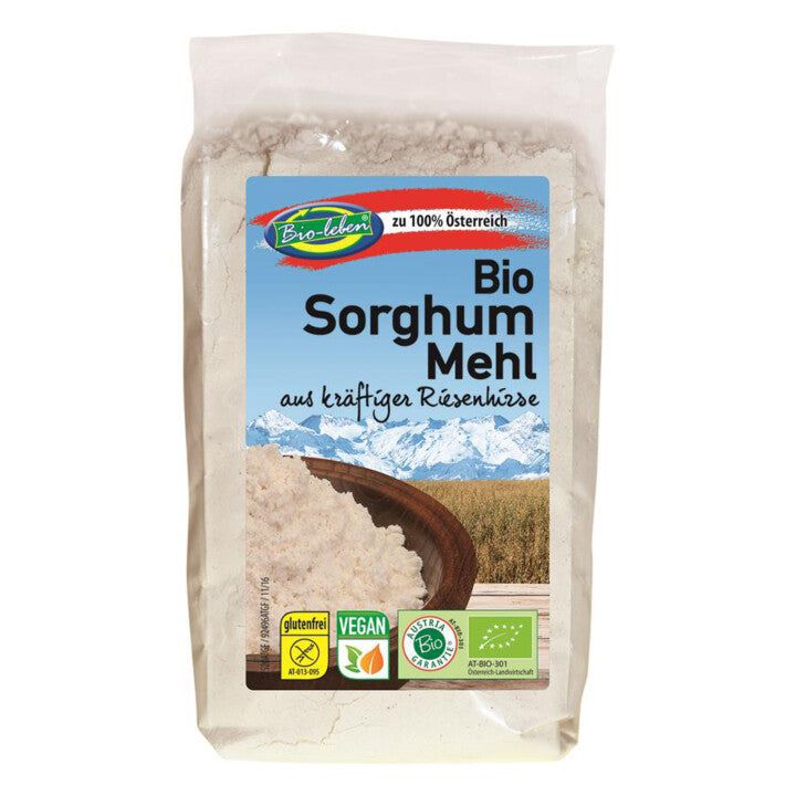 Verpackung mit Bio Sorghum Mehl. Aufdruck: glutenfrei, vegan, Bio-Siegel. Marke Bio-leben.
