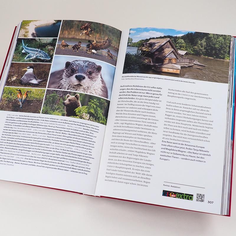 Buchseite mit Text und Fotos. Thema: Natur. Fotos von Tieren und Landschaften. Text in deutscher Sprache.