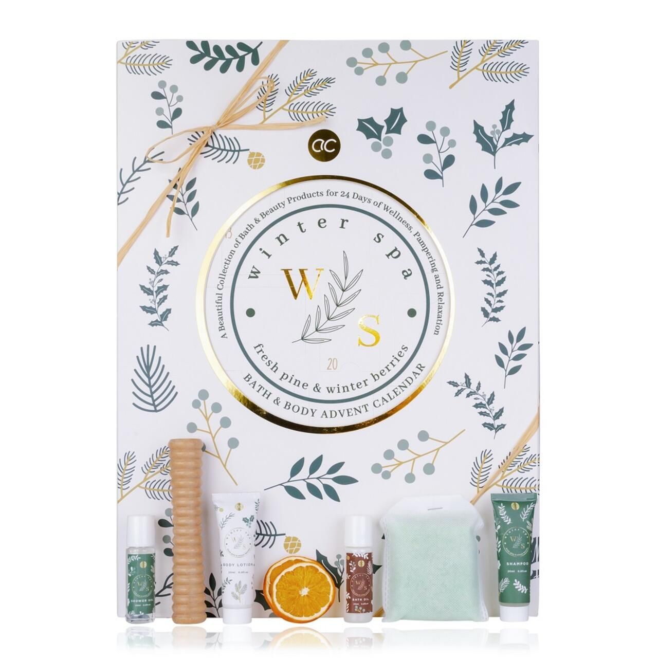 Adventskalender mit Produkten für Bad und Körperpflege. Enthält kleine Flaschen, Cremes, einen Holzroller und eine Orangenscheibe.