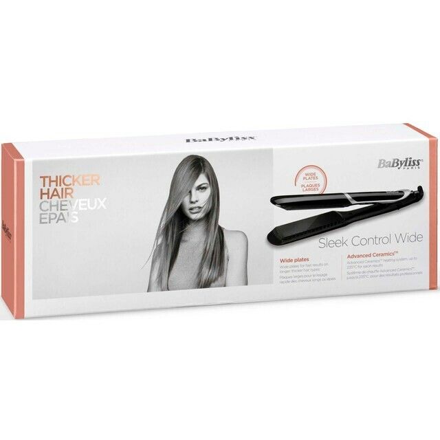 Verpackung des BaByliss Haarglätters. Aufschrift: Thicker Hair, Cheveux Epais. Abbildung einer Frau mit glattem Haar.