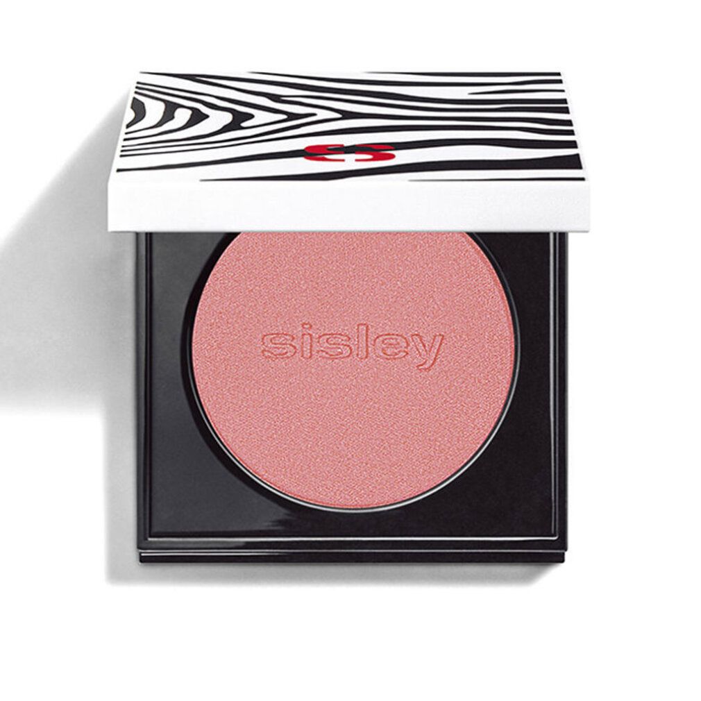 Rouge-Puder von Sisley. Rosa Puder in quadratischer, schwarzer Dose mit weißem Deckel mit Zebra-Muster. Sisley-Logo auf dem Puder.