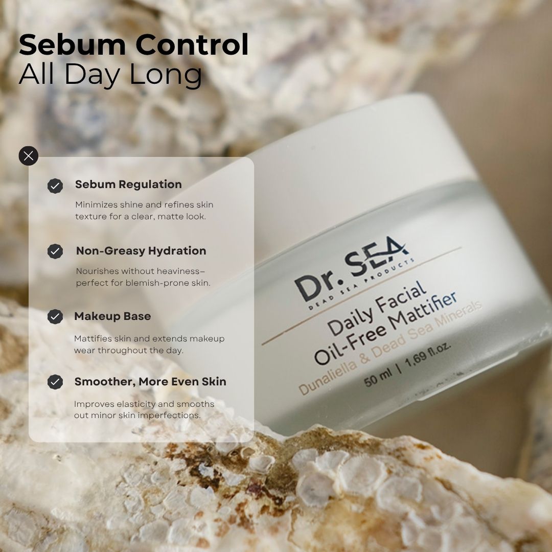 Creme-Tiegel auf Stein. Text: Sebum Control, Sebum Regulation, Non-Greasy Hydration, Makeup Base, Smoother, More Even Skin.