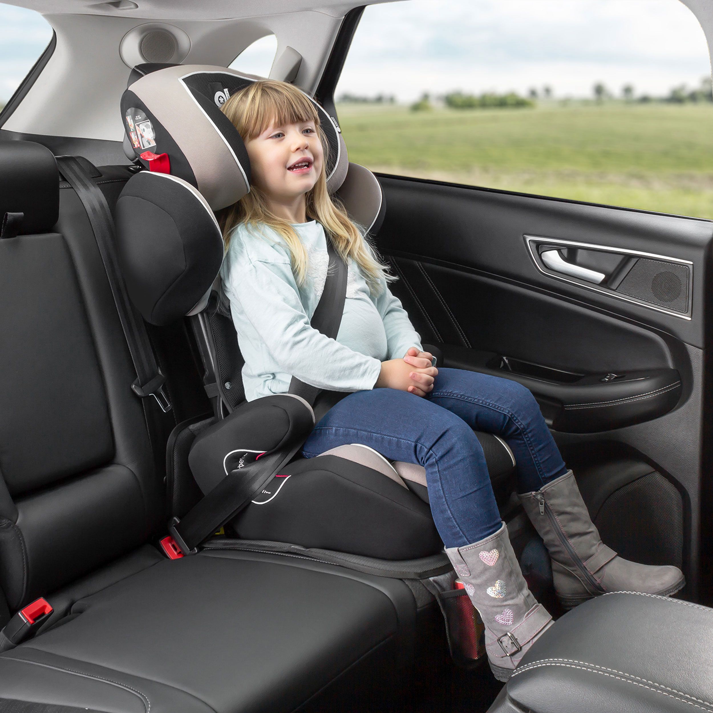reer TravelKid Protect Autositz-Schutzunterlage, mit Taschen