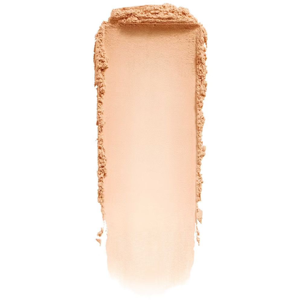 Ein rechteckiger Puderstrich in hellem Beige auf weißem Hintergrund. Die Textur ist pudrig.