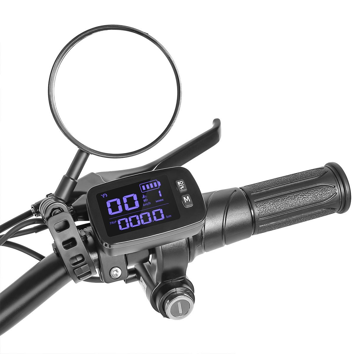 Nahaufnahme des Lenkers eines Elektrofahrrads. Digitalanzeige mit Geschwindigkeit, Batterieanzeige. Spiegel.