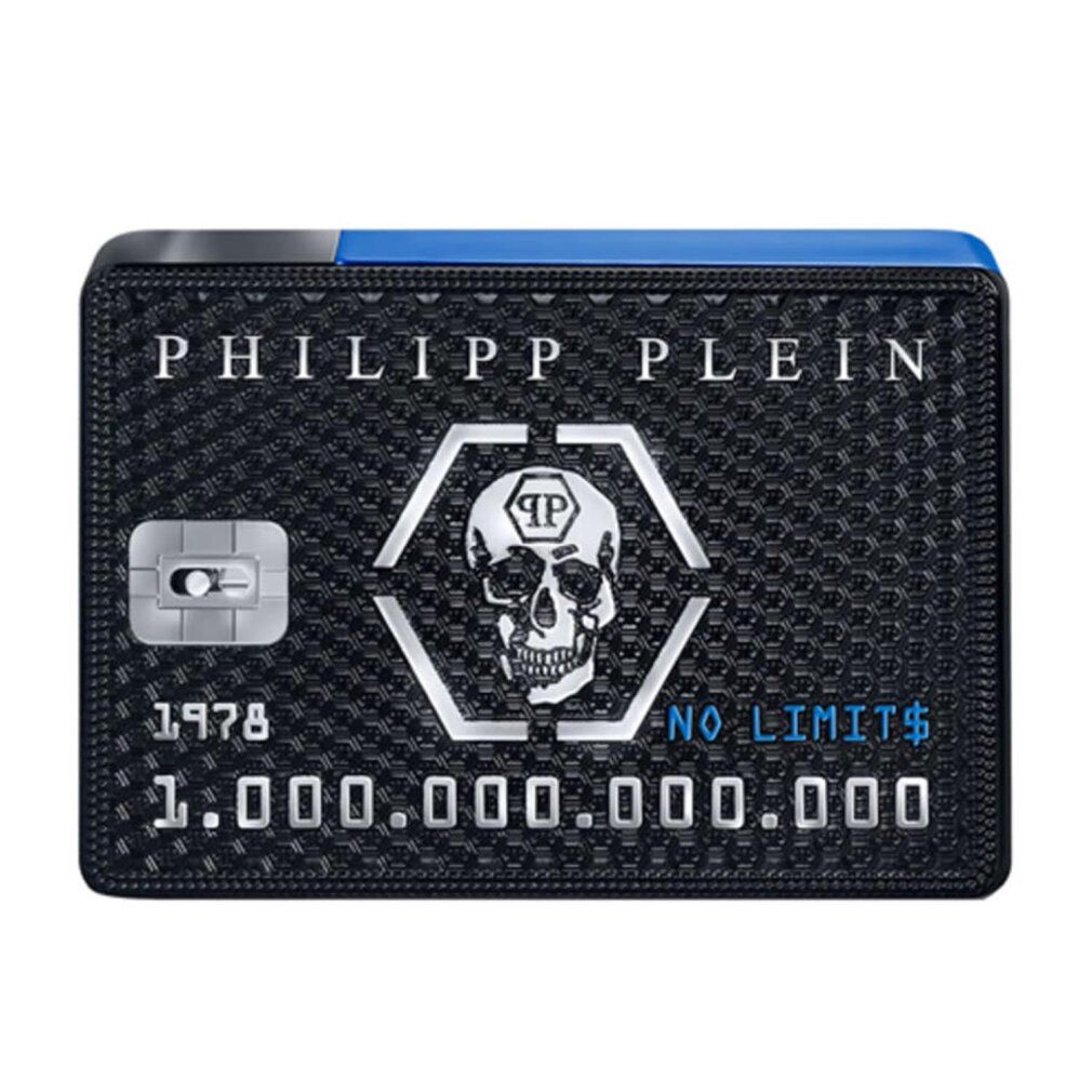 Schwarze rechteckige Verpackung mit Totenkopf-Design, Philipp Plein-Logo und Text. Silberner Chip. Blaue Oberseite. Text: No Limits.