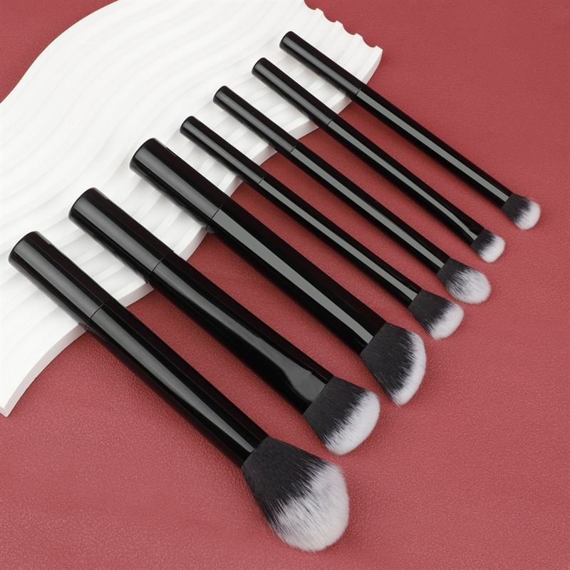 Chic Makeup Brush Set