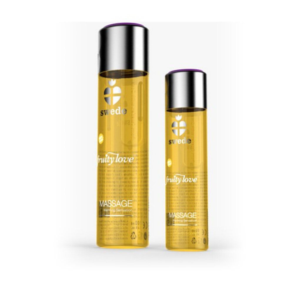 Zwei zylindrische Flaschen mit silbernen Deckeln. Aufschrift: swede, fruity love, Massage. Gelbe Flüssigkeit sichtbar.