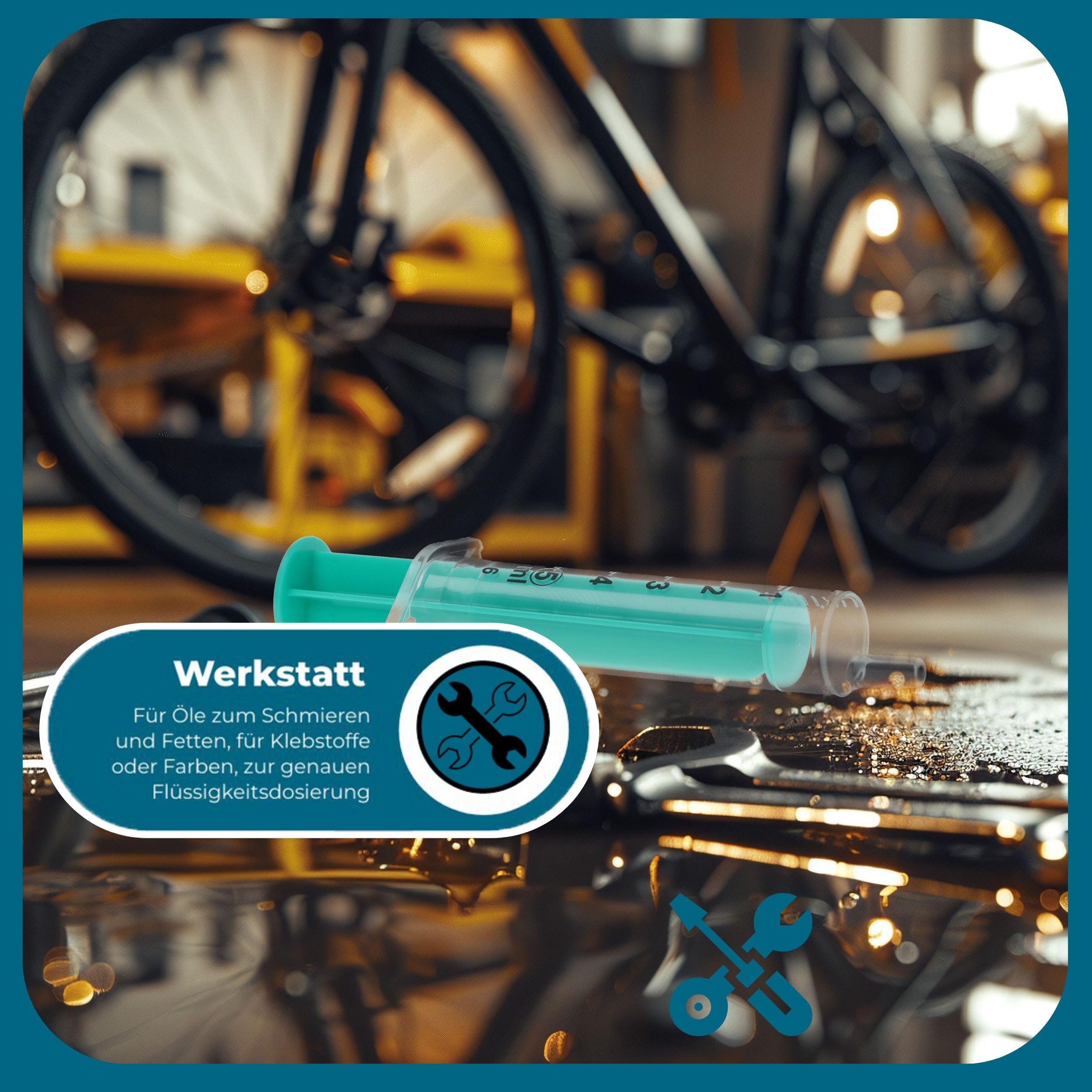 Grüne Spritze auf Werkbank. Text: "Werkstatt".