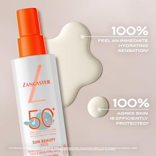 Sonnencreme-Spray. Weiß mit orangefarbenem Sprühkopf. Aufschrift: Lancaster, Sun Beauty Kids, SPF 50. Hautschutz.