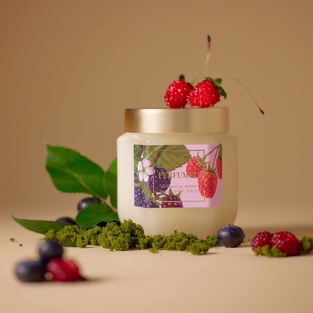 PLU Perfumed Botanical Berry Body scrub