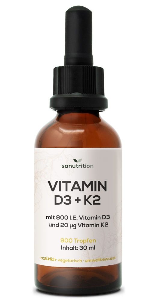 Braune Glasflasche mit schwarzem Tropfer. Etikett mit "Vitamin D3 + K2". Aufschrift: 900 Tropfen, 30 ml.