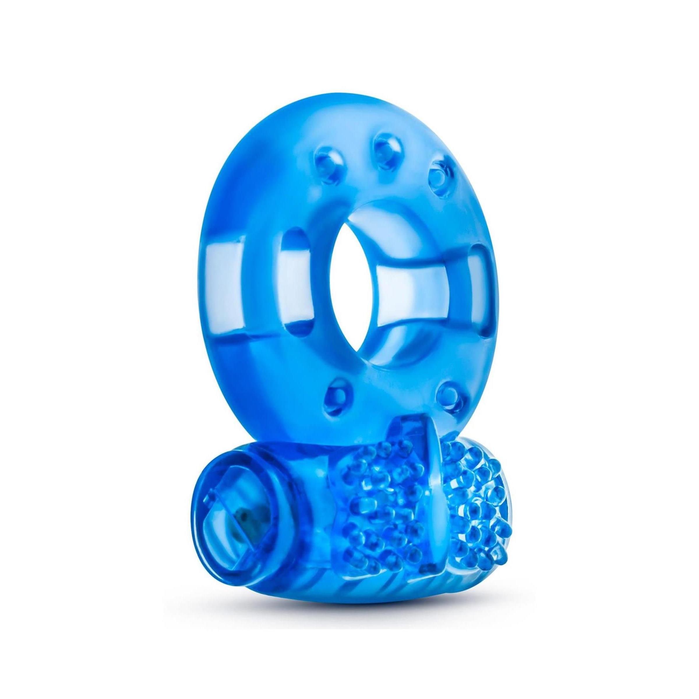 Blauer Cockring mit erhabenen Noppen und Öffnung. Aus transparentem Material. Ringförmig mit einer Basis.