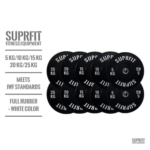 Mehrere schwarze Suprfit Econ Bumper Plates mit weißem Logo. Gewichte: 5-25 KG. IWF-Standards. Vollgummi.