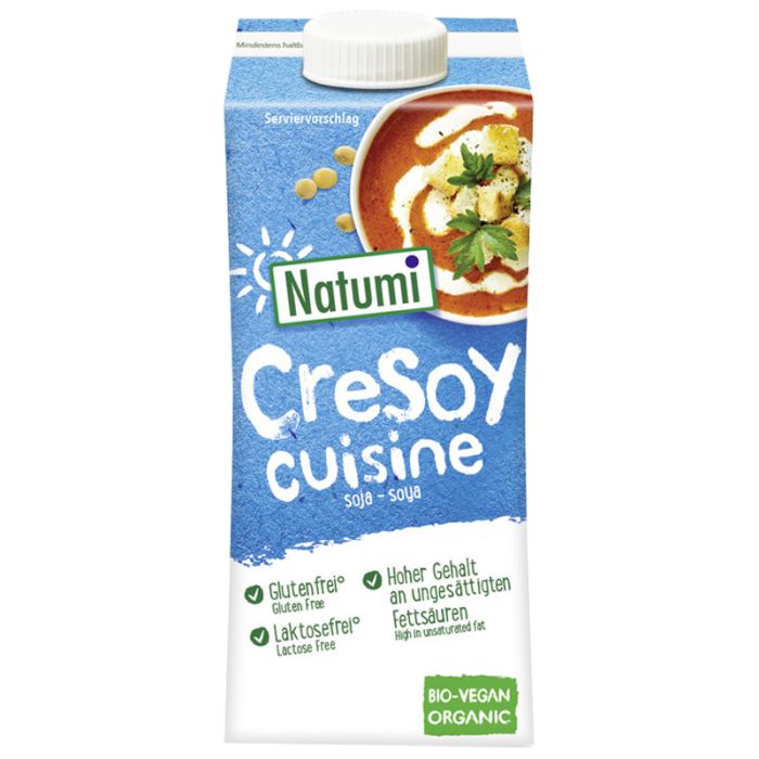 Verpackung von Natumi Cresoy Cuisine. Blaue Verpackung mit Produktnamen und Logo. Enthält Hinweise auf Gluten- und Laktosefreiheit.